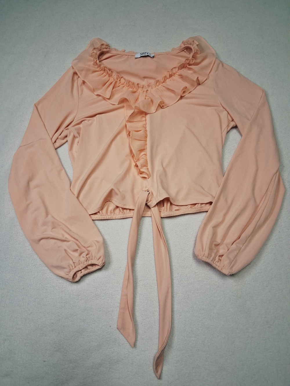 Suzy Shier Peach Ruffle Tie-Front Cropped Blouse